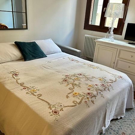 Santa Caterina: Charming Apartment Тревизо Екстериор снимка