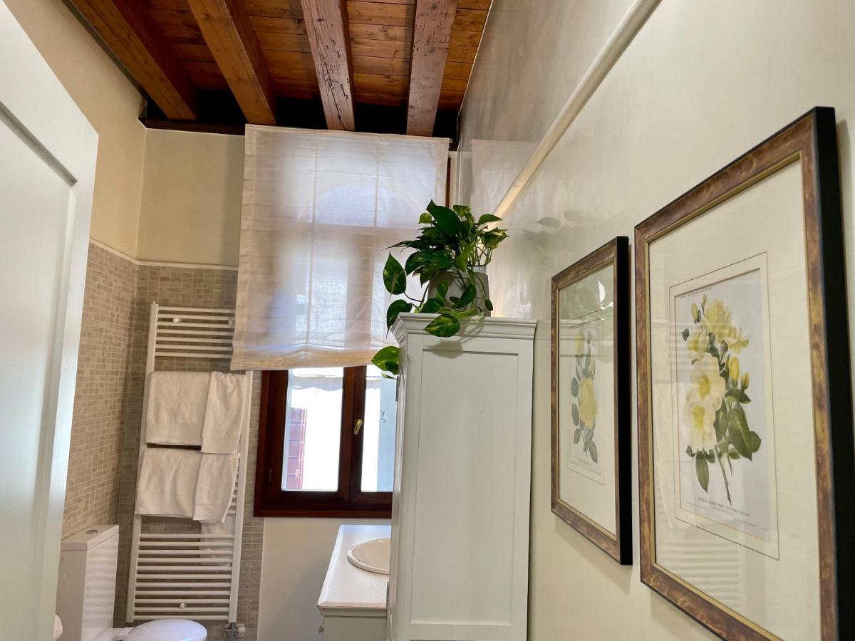 Santa Caterina: Charming Apartment Тревизо Екстериор снимка