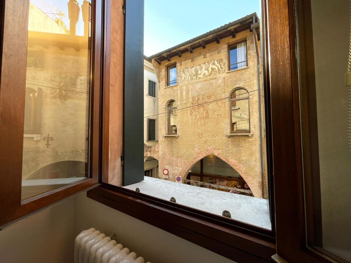 Santa Caterina: Charming Apartment Тревизо Екстериор снимка