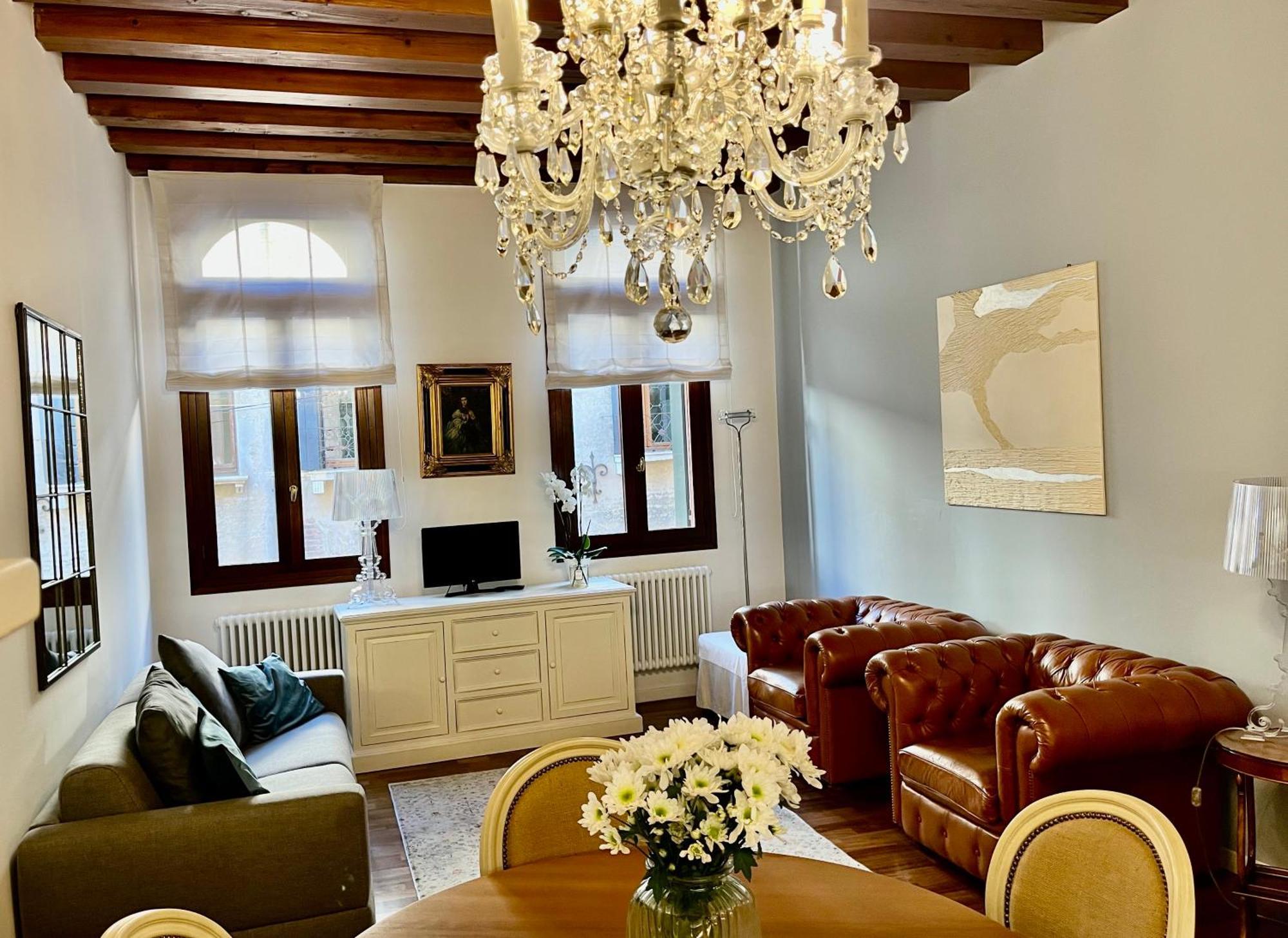 Santa Caterina: Charming Apartment Тревизо Екстериор снимка