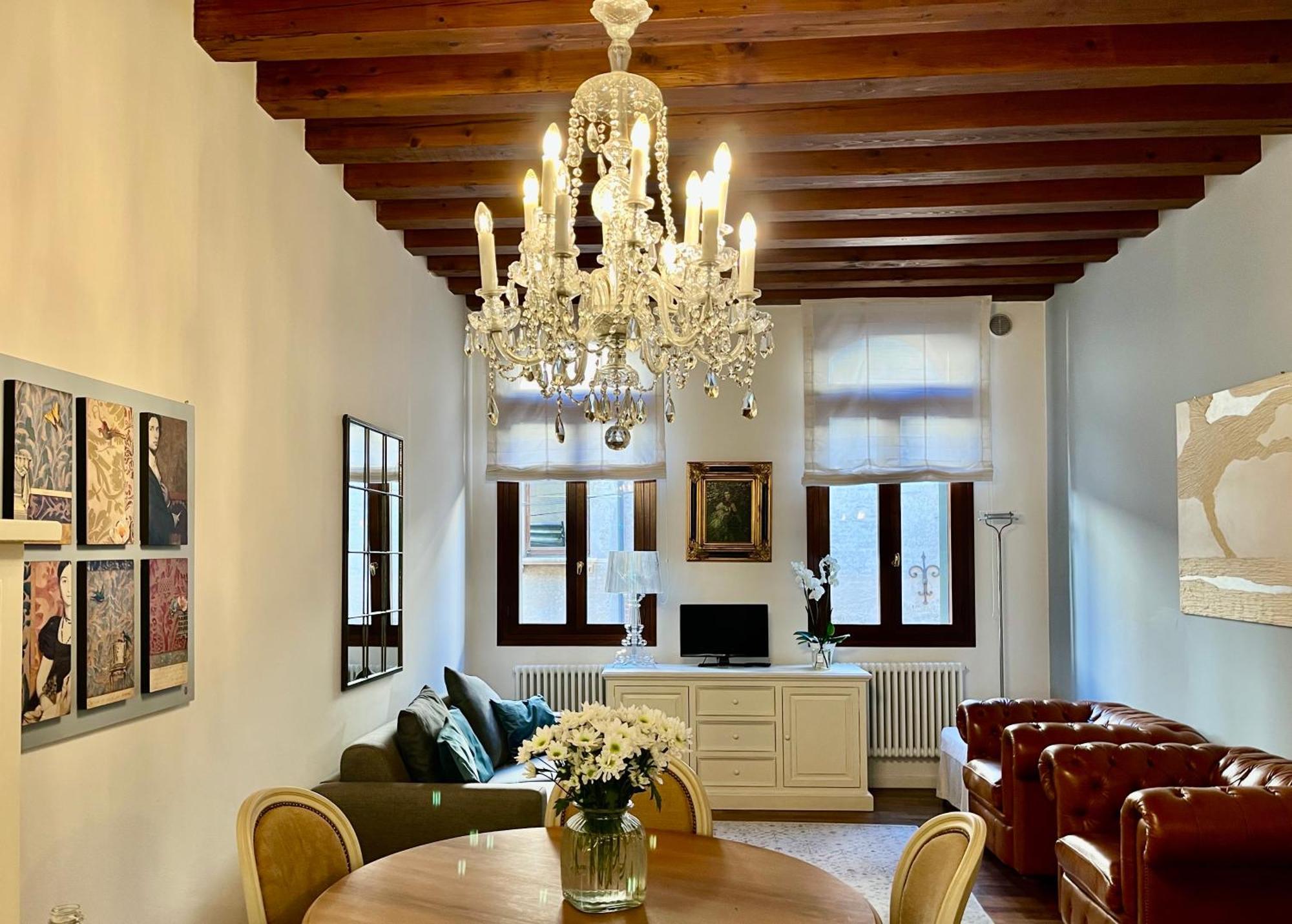 Santa Caterina: Charming Apartment Тревизо Екстериор снимка